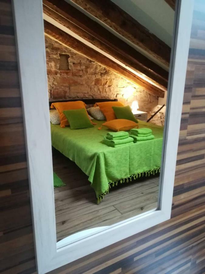 Lukadora Apartment Pula Ngoại thất bức ảnh